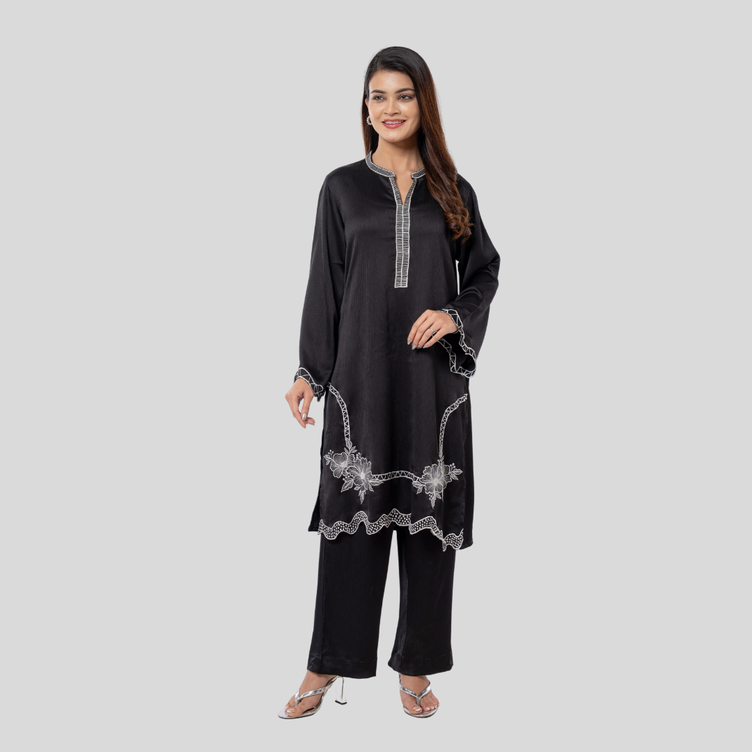 EMB Crepe Co-Ord Black