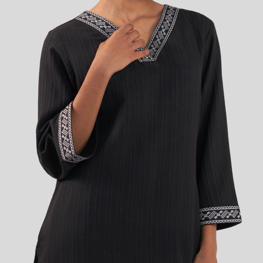 EMB Co-Ord Black
