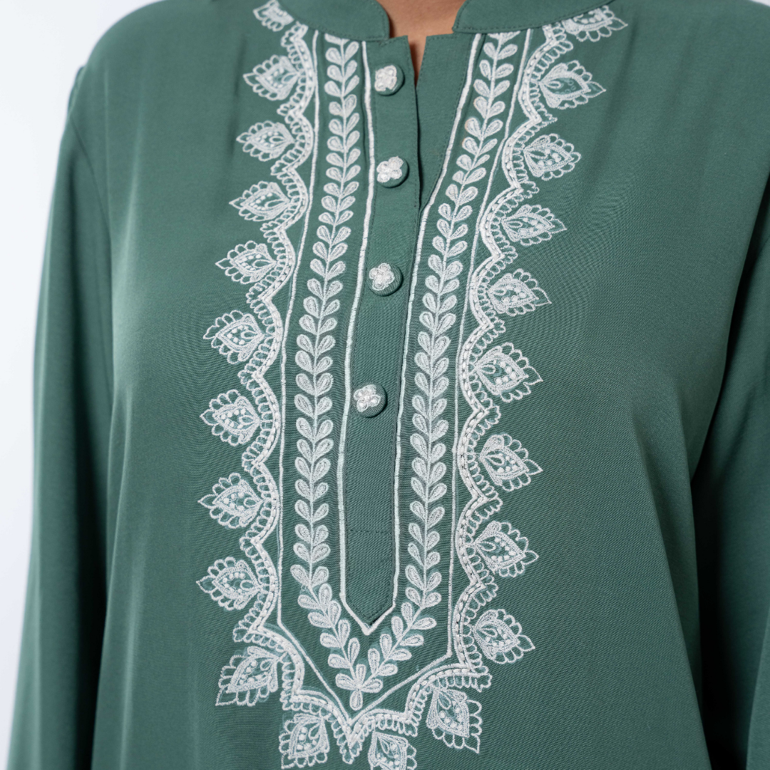 EMB Kurti D. Green
