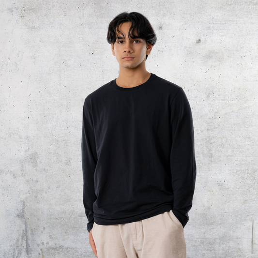 Essential Full Tee Black